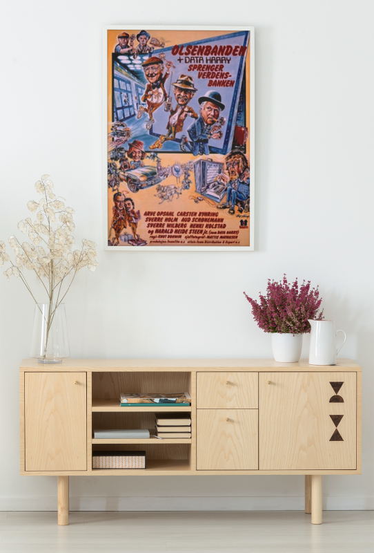 Olsenbanden og Data-Harry sprenger verdensbanken Wooden Framed Poster